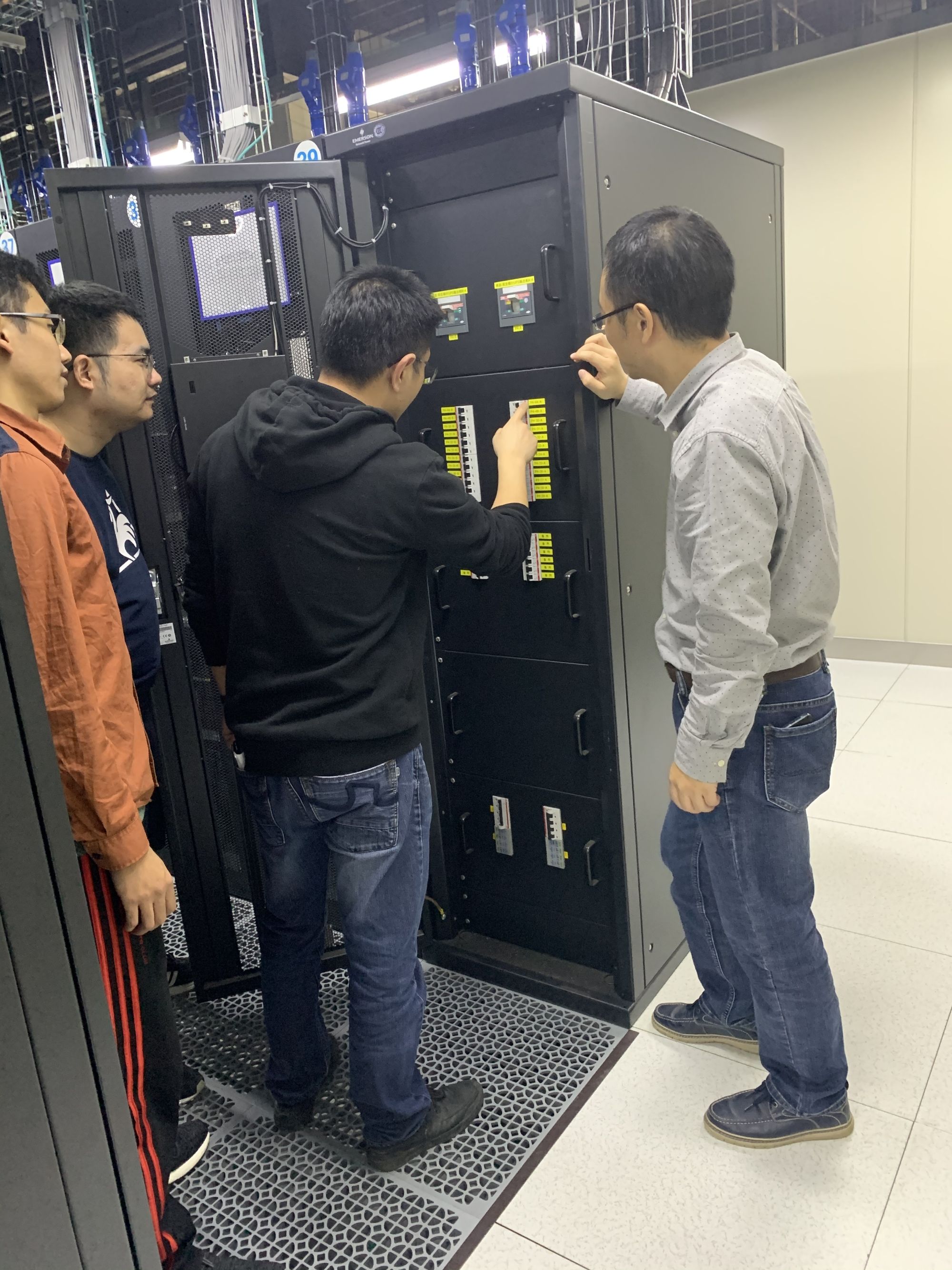 外包公司it運維職位嗎?_it運維外包解決方案_服務(wù)器運維外包